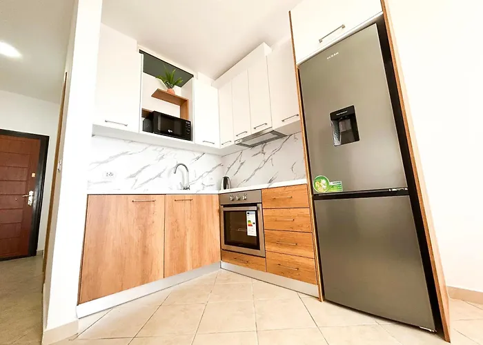 Seaside Sanctuary Дуррес